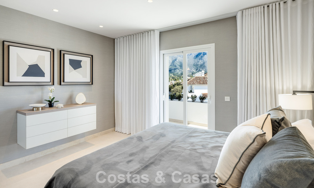 Penthouse en duplex rénové à vendre dans un complexe de luxe fermé sur le très recherché Golden Mile de Marbella 778652