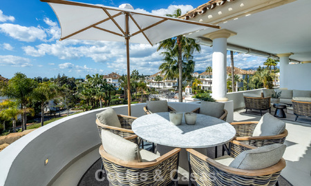Penthouse en duplex rénové à vendre dans un complexe de luxe fermé sur le très recherché Golden Mile de Marbella 778658
