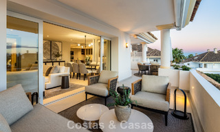 Penthouse en duplex rénové à vendre dans un complexe de luxe fermé sur le très recherché Golden Mile de Marbella 778665 