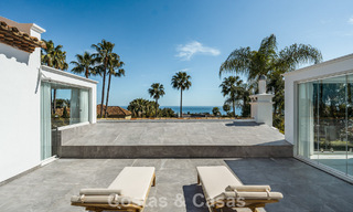 Villa de luxe raffinée de style méditerranéen moderne à vendre avec vue sur la mer dans un complexe fermé sur le Golden Mile de Marbella 778749 