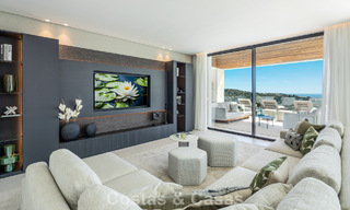 Villa de luxe sophistiquée avec vue panoramique sur la mer à vendre dans la communauté fermée de La Quinta, Marbella - Benahavis 800543 