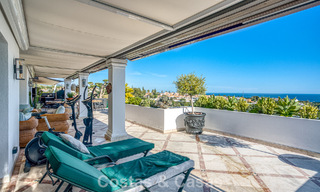 Luxueux penthouse avec vue sur la mer à vendre dans une communauté fermée sur le très convoité Golden Mile de Marbella 778586 