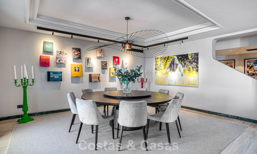 Luxueux penthouse avec vue sur la mer à vendre dans une communauté fermée sur le très convoité Golden Mile de Marbella 778603