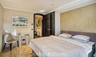 Luxueux penthouse avec vue sur la mer à vendre dans une communauté fermée sur le très convoité Golden Mile de Marbella 778618 