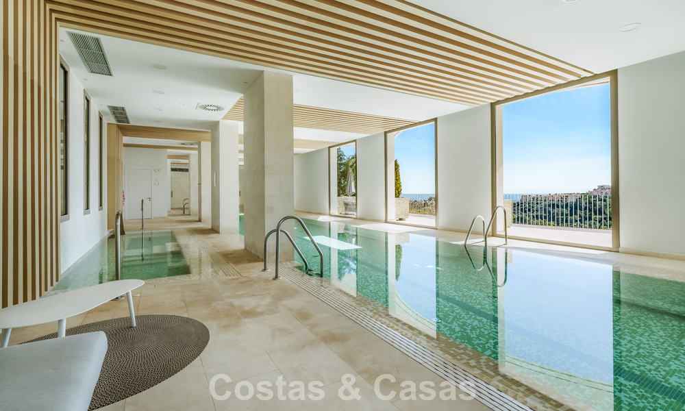 Appartement de prestige de 3 chambres à vendre avec vue sur la mer, le golf et les montagnes à La Quinta, Marbella - Benahavis 778724
