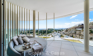 Appartement de prestige de 3 chambres à vendre avec vue sur la mer, le golf et les montagnes à La Quinta, Marbella - Benahavis 778729 