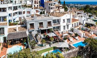 Spacieuse maison de ville à vendre avec vue sur la mer dans une urbanisation fermée dans les collines de Marbella - Benahavis 778920 