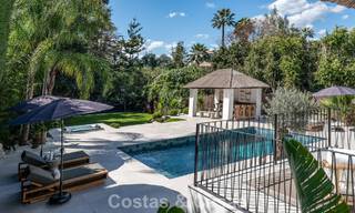 Villa de luxe contemporaine rénovée, prête à emménager, à vendre au cœur de la vallée du golf de Nueva Andalucia, Marbella 778828 