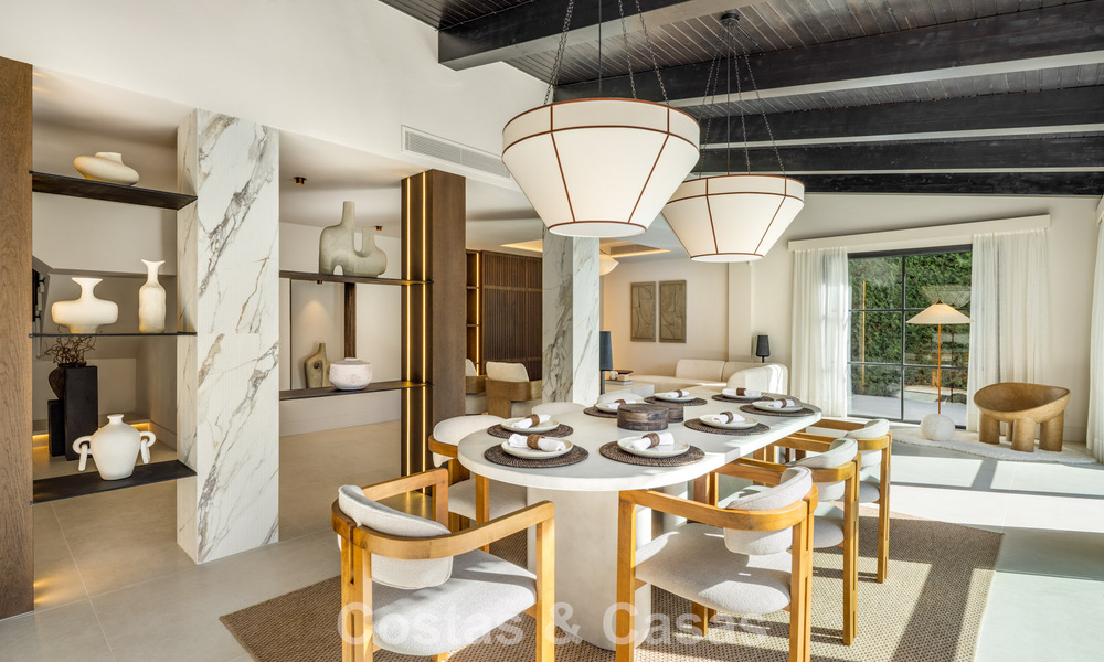 Villa de luxe contemporaine rénovée, prête à emménager, à vendre au cœur de la vallée du golf de Nueva Andalucia, Marbella 796784