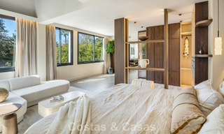 Villa de luxe contemporaine rénovée, prête à emménager, à vendre au cœur de la vallée du golf de Nueva Andalucia, Marbella 796798 