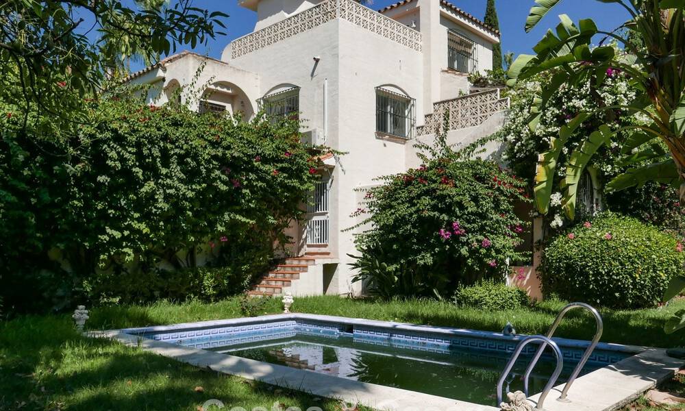 Projet de rénovation: villa de luxe à vendre au design moderne et méditerranéen avec vue sur la mer à Nueva Andalucia, Marbella 778865