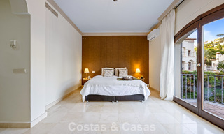 Villa luxueuse à l'architecture unique à vendre entourée de terrains de golf à Benahavis - Marbella 778878 