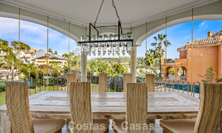 Villa luxueuse à l'architecture unique à vendre entourée de terrains de golf à Benahavis - Marbella 778908 