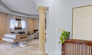 Villa luxueuse à l'architecture unique à vendre entourée de terrains de golf à Benahavis - Marbella 778912 