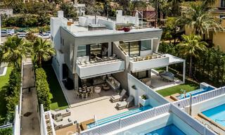 Maison de luxe prête à emménager à vendre à distance de marche de la plage et de Puerto Banus, Marbella 779227 