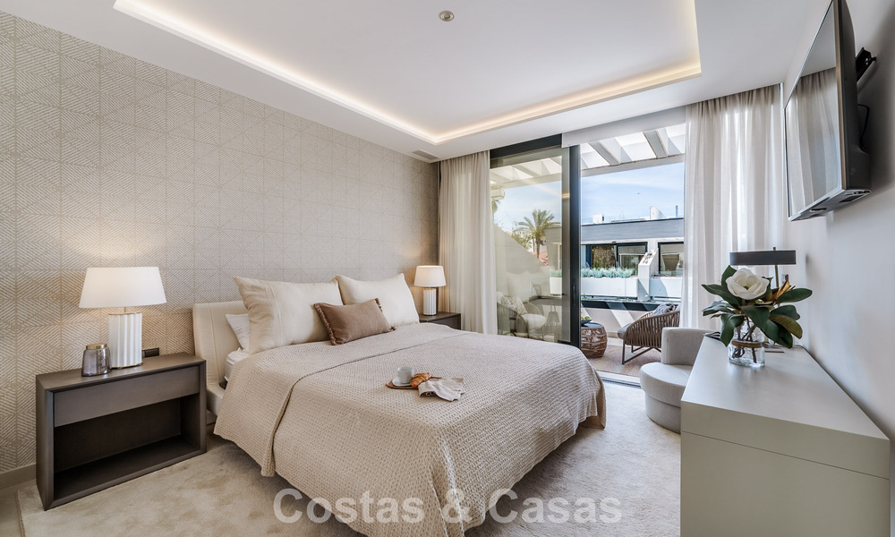 Maison de luxe prête à emménager à vendre à distance de marche de la plage et de Puerto Banus, Marbella 779249