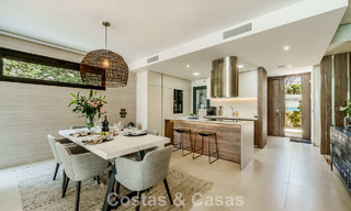 Maison de luxe prête à emménager à vendre à distance de marche de la plage et de Puerto Banus, Marbella 779253 