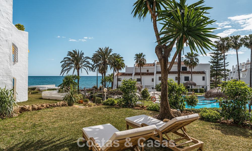 Appartement de plage rénové de première classe avec vue sur la mer à vendre sur le Golden Mile de Marbella 779038