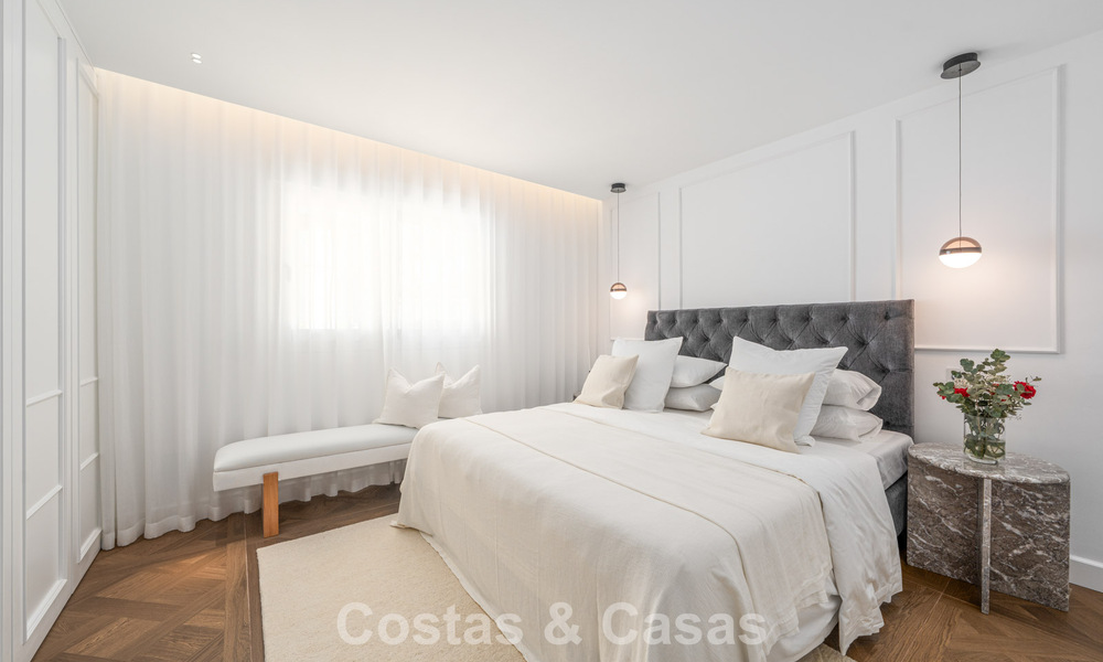 Appartement de plage rénové de première classe avec vue sur la mer à vendre sur le Golden Mile de Marbella 779041