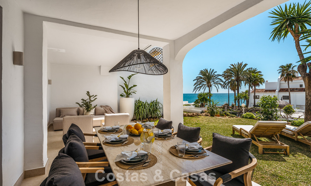 Appartement de plage rénové de première classe avec vue sur la mer à vendre sur le Golden Mile de Marbella 779055