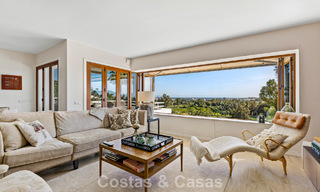 Penthouse en première ligne de golf avec vue sur le golf et la mer à vendre dans une communauté fermée de Nueva Andalucia, Marbella 779110 