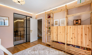 Maison rénovée dans un style andalou intemporel avec vue sur la mer à vendre située sur le Golden Mile de Marbella 778984 