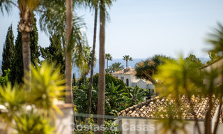 Maison rénovée dans un style andalou intemporel avec vue sur la mer à vendre située sur le Golden Mile de Marbella 778995 