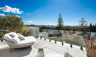 Villa de luxe moderniste flambant neuve à vendre dans le quartier résidentiel exclusif et fermé de La Quinta, Marbella - Benahavis 779005 