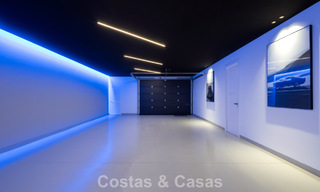 Villa de luxe moderniste flambant neuve à vendre dans le quartier résidentiel exclusif et fermé de La Quinta, Marbella - Benahavis 779030 