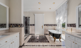 Remarquable palais présidentiel à vendre dans la prestigieuse communauté fermée de Sierra Blanca à Marbella 779314 