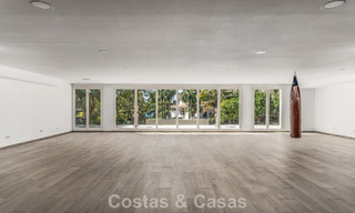 Remarquable palais présidentiel à vendre dans la prestigieuse communauté fermée de Sierra Blanca à Marbella 779320 