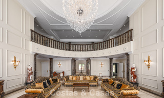 Remarquable palais présidentiel à vendre dans la prestigieuse communauté fermée de Sierra Blanca à Marbella 779326 