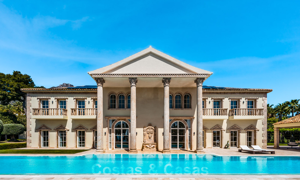 Remarquable palais présidentiel à vendre dans la prestigieuse communauté fermée de Sierra Blanca à Marbella 779331