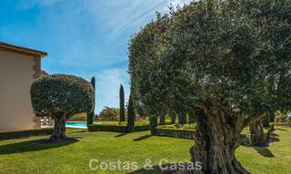 Remarquable palais présidentiel à vendre dans la prestigieuse communauté fermée de Sierra Blanca à Marbella 779335 