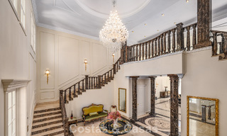 Remarquable palais présidentiel à vendre dans la prestigieuse communauté fermée de Sierra Blanca à Marbella 779340 