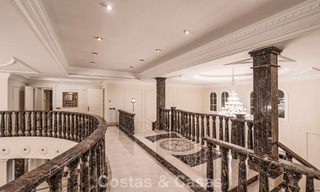 Remarquable palais présidentiel à vendre dans la prestigieuse communauté fermée de Sierra Blanca à Marbella 779354 