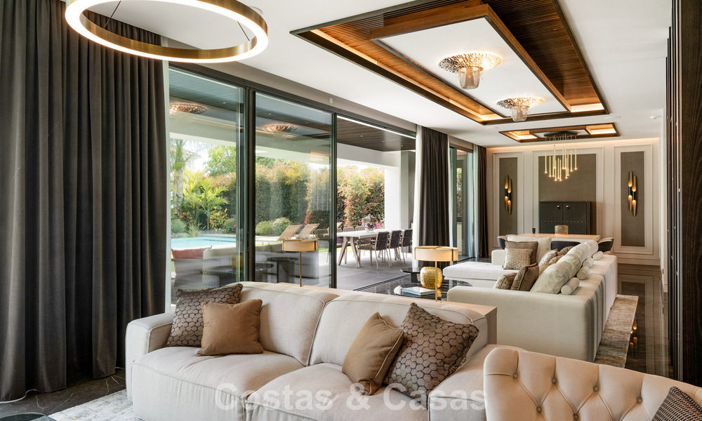 Villa de luxe ultramoderne prête à emménager à vendre à quelques pas de la plage sur le très convoité Golden Mile de Marbella 779377
