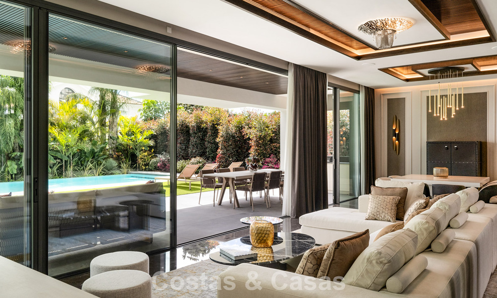 Villa de luxe ultramoderne prête à emménager à vendre à quelques pas de la plage sur le très convoité Golden Mile de Marbella 779378