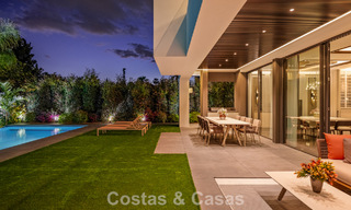 Villa de luxe ultramoderne prête à emménager à vendre à quelques pas de la plage sur le très convoité Golden Mile de Marbella 779395 