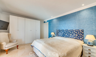 Appartement d'angle spacieux avec vue panoramique à vendre dans les collines de Nueva Andalucia, Marbella 779629 