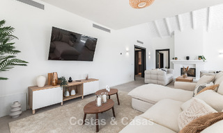 Prestigieuse villa rénovée à vendre dans l'urbanisation fermée recherchée d'El Madroñal à Marbella - Benahavis 779555 