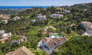 Prestigieuse villa rénovée à vendre dans l'urbanisation fermée recherchée d'El Madroñal à Marbella - Benahavis 779562 