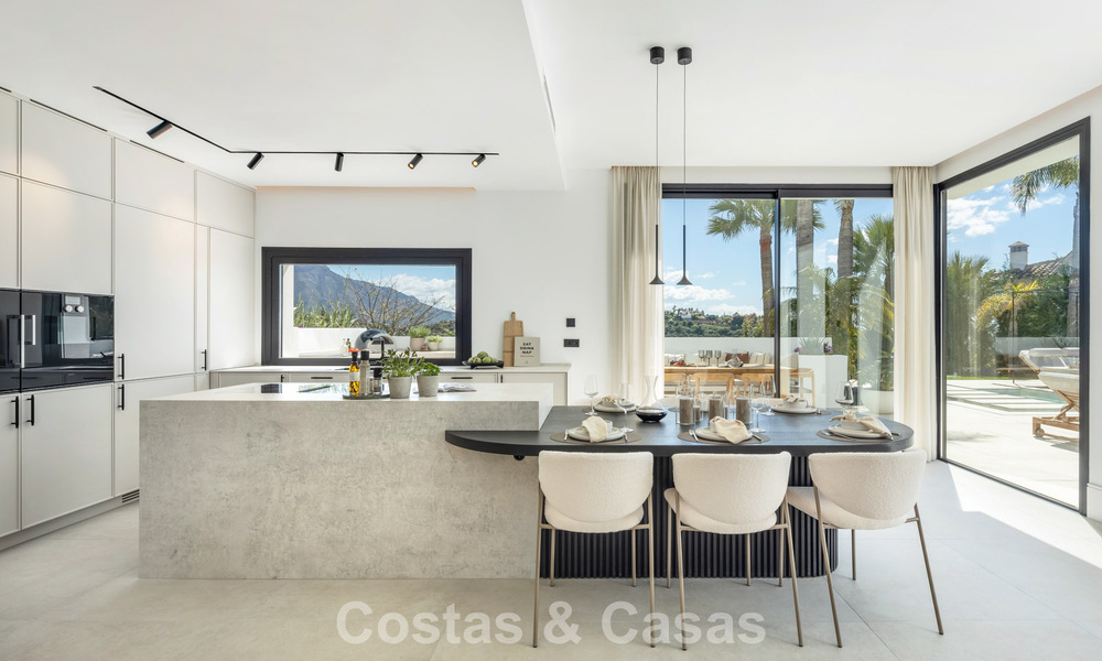 Villa royale à l'architecture méditerranéenne luxueuse à vendre, en bordure du golf de Marbella - Benahavis 779653