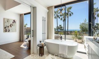 Villa royale à l'architecture méditerranéenne luxueuse à vendre, en bordure du golf de Marbella - Benahavis 779661 