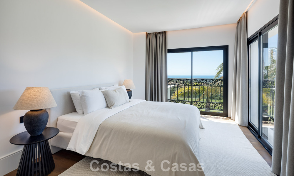 Villa royale à l'architecture méditerranéenne luxueuse à vendre, en bordure du golf de Marbella - Benahavis 779665