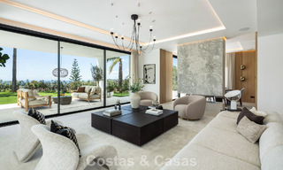 Villa royale à l'architecture méditerranéenne luxueuse à vendre, en bordure du golf de Marbella - Benahavis 779666 