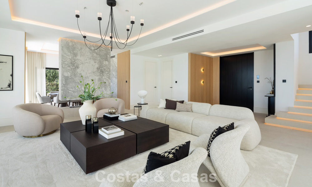 Villa royale à l'architecture méditerranéenne luxueuse à vendre, en bordure du golf de Marbella - Benahavis 779668