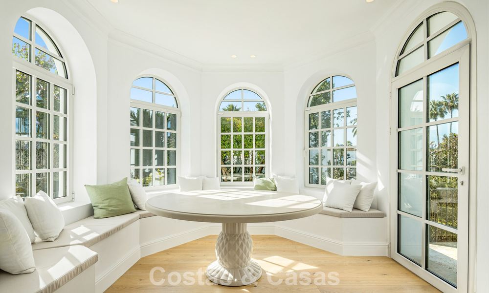 Villa de rêve méditerranéenne d'une grandeur intemporelle à vendre au cœur de Nueva Andalucia, Marbella 779677