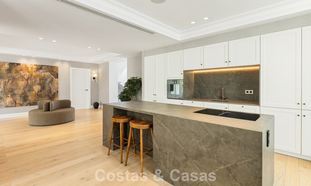 Villa de rêve méditerranéenne d'une grandeur intemporelle à vendre au cœur de Nueva Andalucia, Marbella 779696