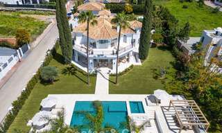 Villa de rêve méditerranéenne d'une grandeur intemporelle à vendre au cœur de Nueva Andalucia, Marbella 779707 